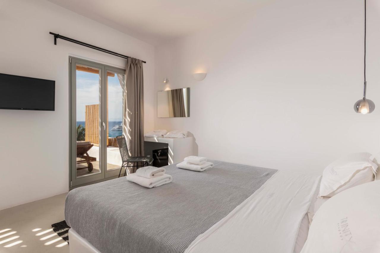 Trinity Mykonos - Villa&Beachfront Boutique Hotel Platis Yialos Extérieur photo